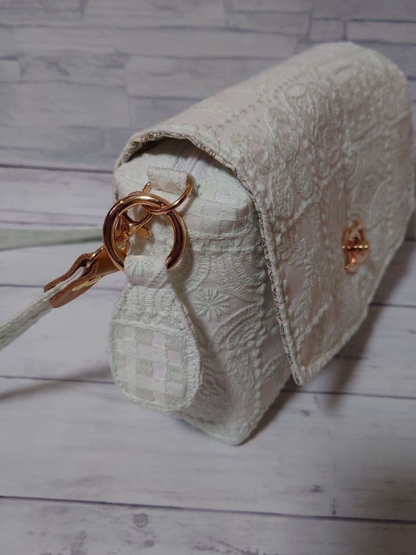 3点セット forest tile white ミナペルホネン　クラッチバッグ