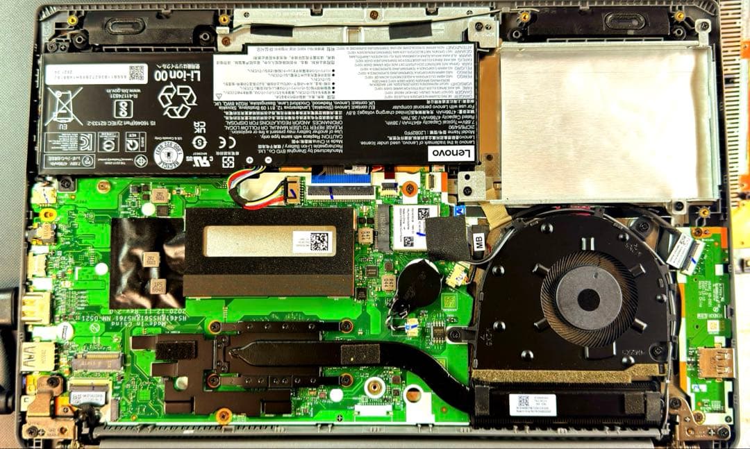 IdeaPad3/ 14ALC6-Ryzen 3・メモリ12GB