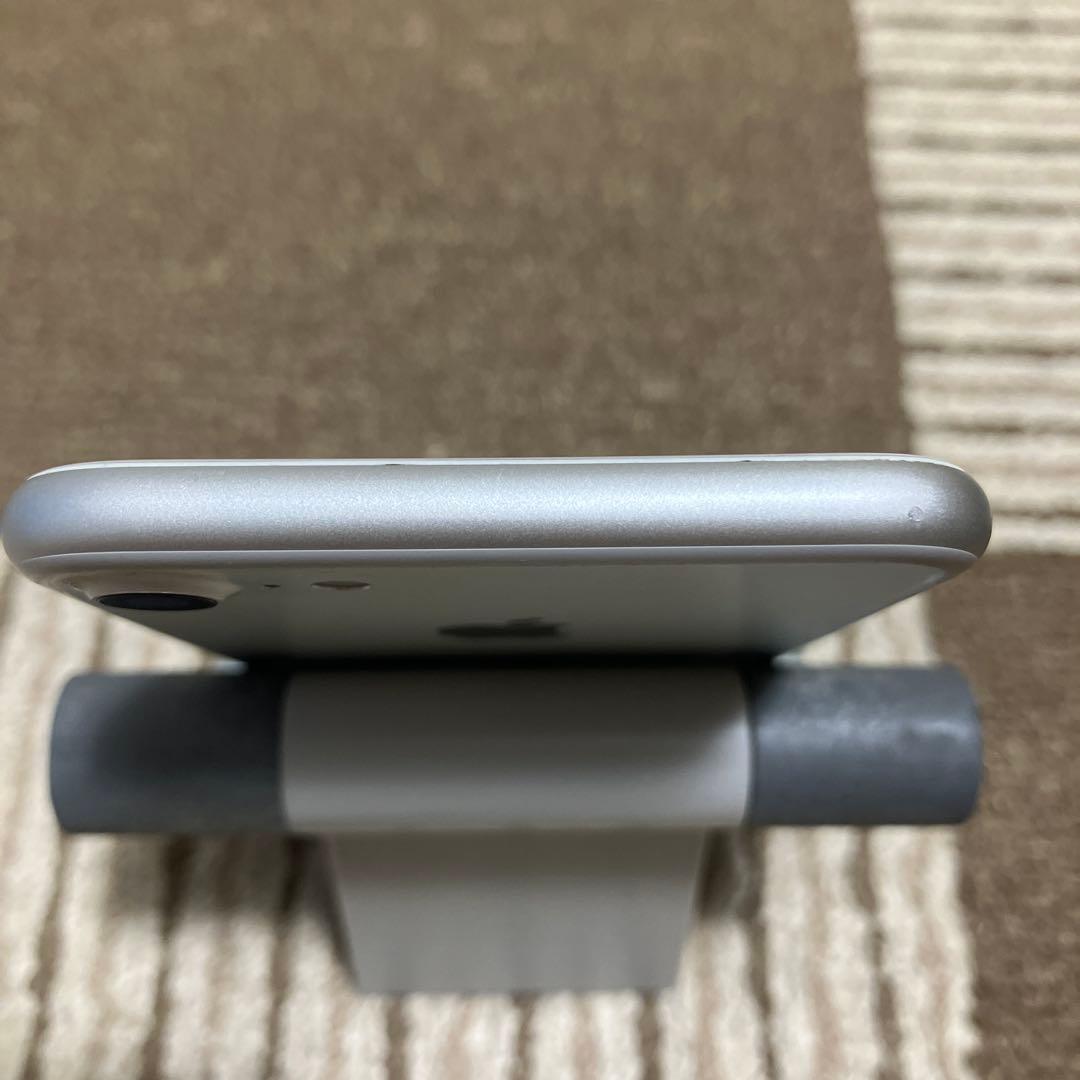 iPhone7 32GBシルバー 本体