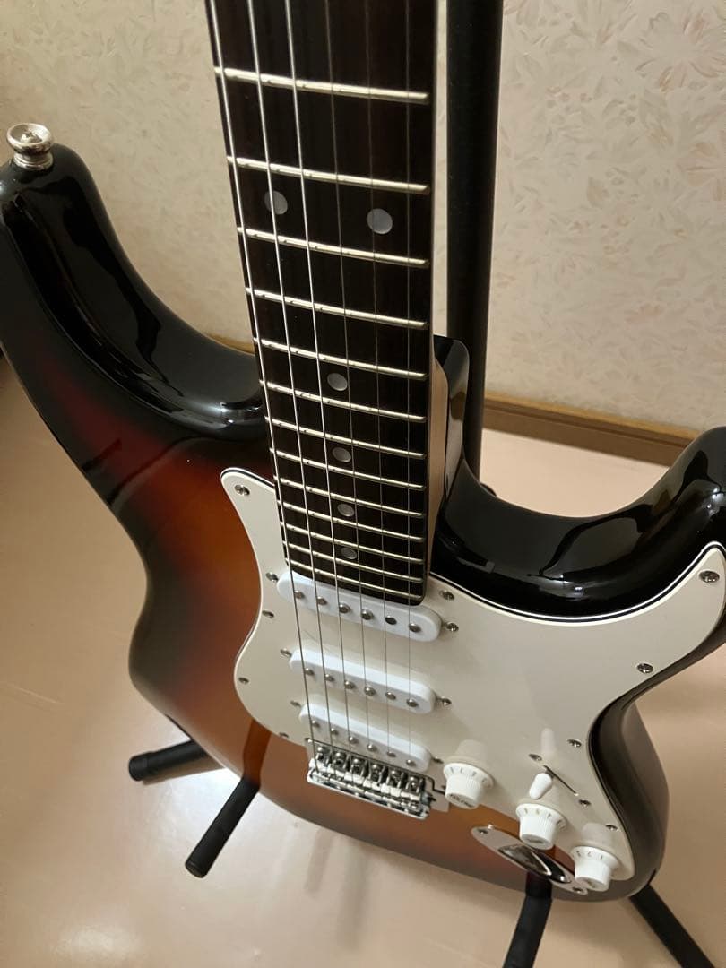 Legend アリア エレキギター ストラトキャスター 弦新品 整備済