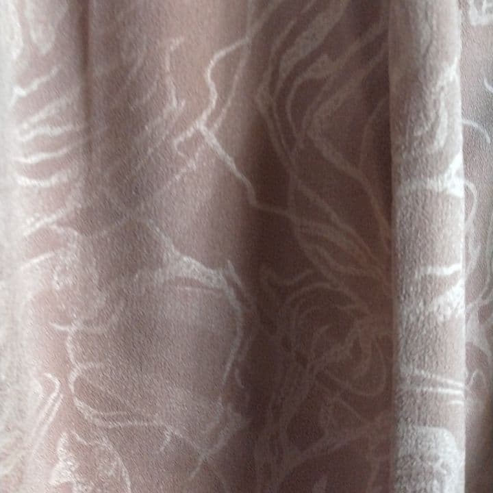 ピンクのフルオーダーカーテン