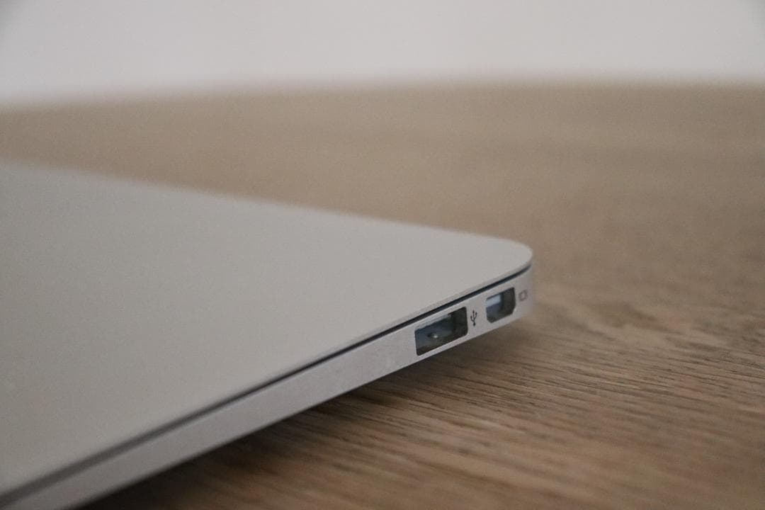 MacBook本体 Mac BookAir A1370 11-inch 2010 SSD500GB