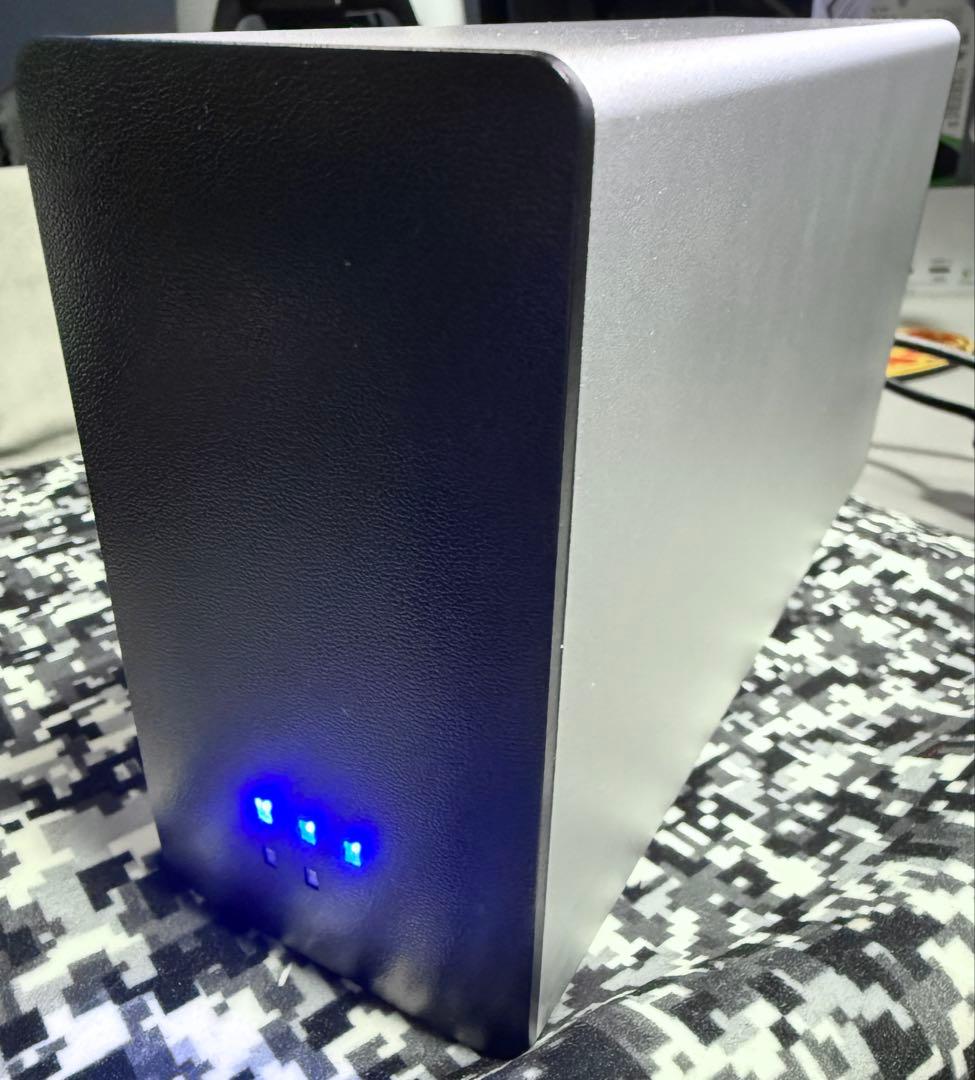 WD HDD 3台（1.５TB、2.0TB、2.0TB）+ アルミ生ケース