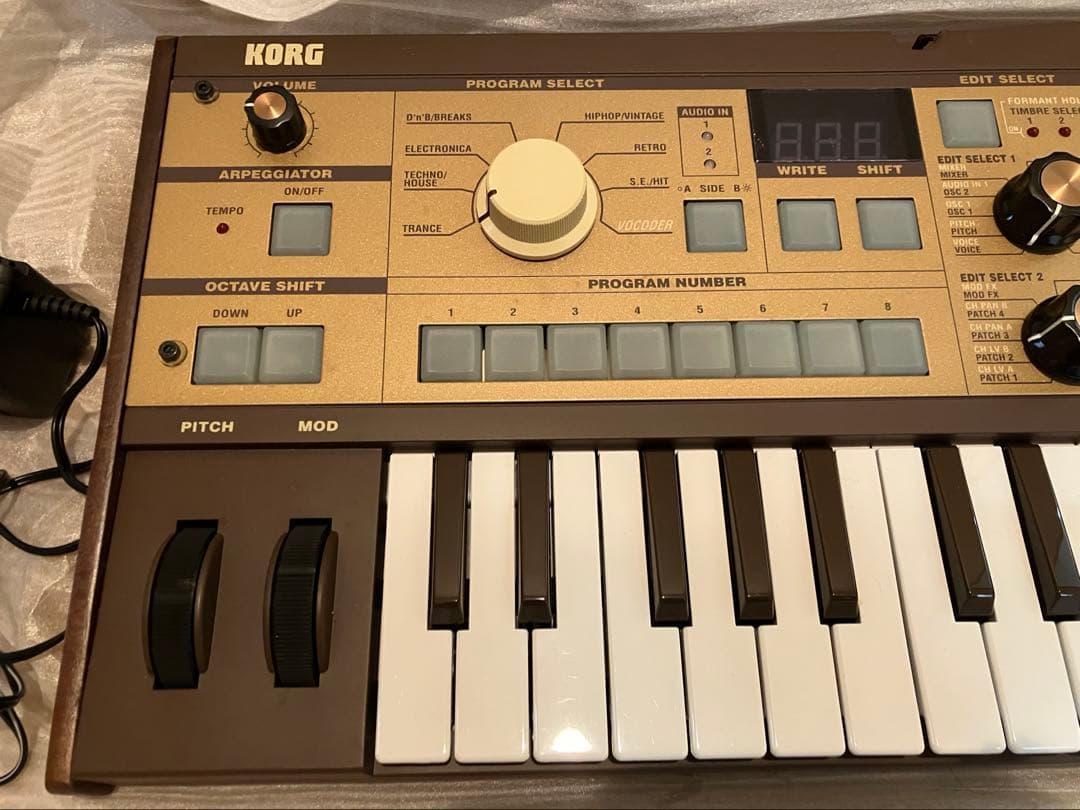 KORG microKORG シンセサイザー