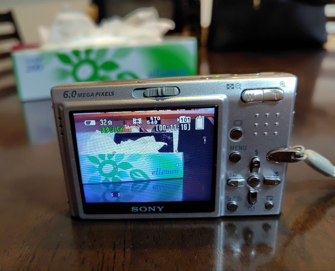 【値下げ】★ジャンク品★SONY Cyber-shot DSC-T9 デジカメ