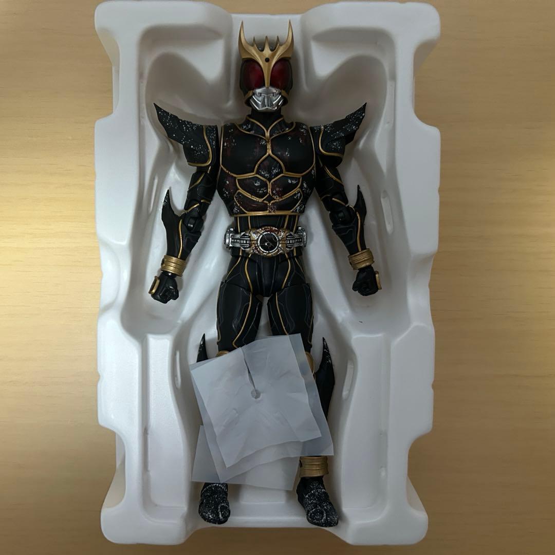 S.H.Figuarts（真骨彫製法）仮面ライダークウガ 九郎ヶ岳の死闘セット