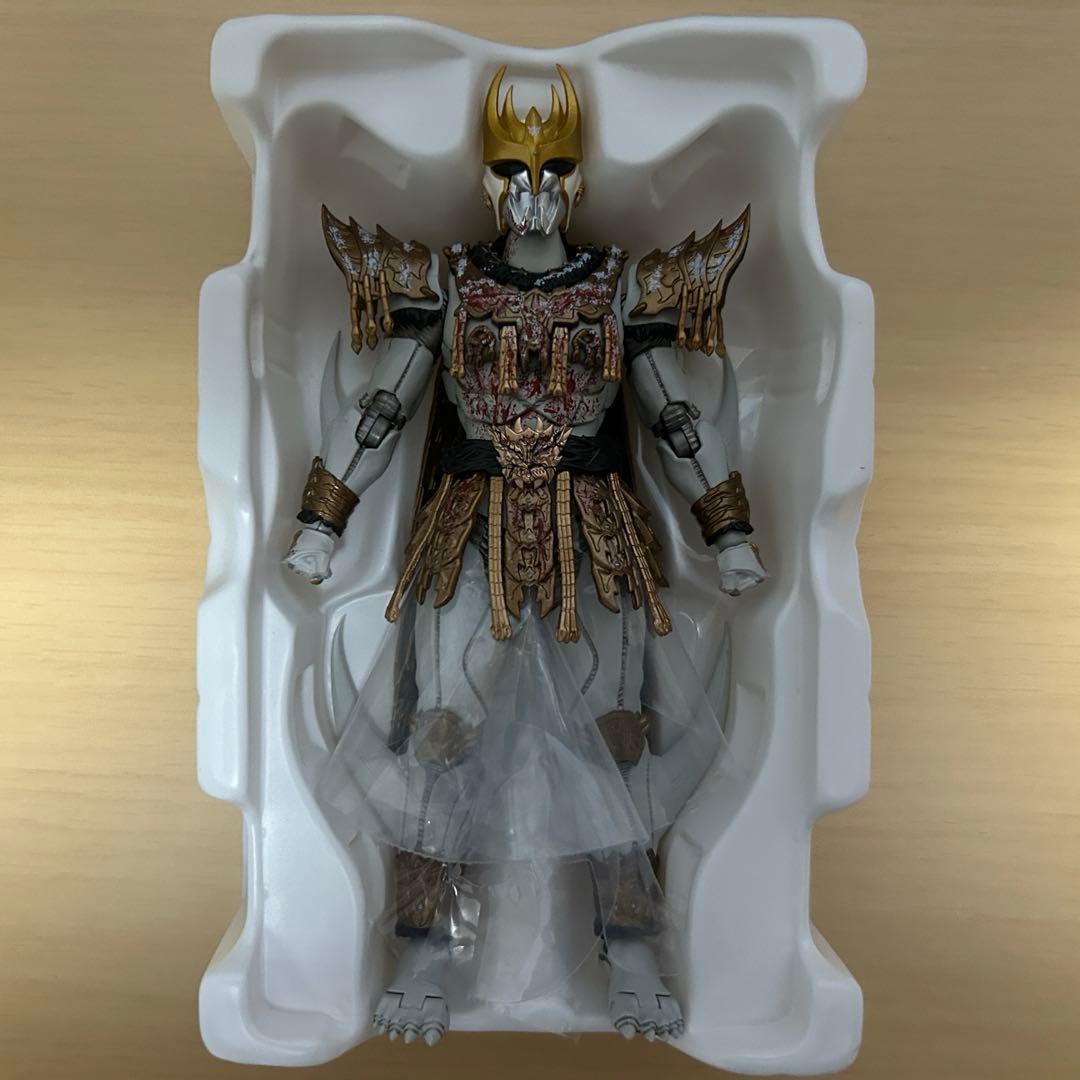 S.H.Figuarts（真骨彫製法）仮面ライダークウガ 九郎ヶ岳の死闘セット