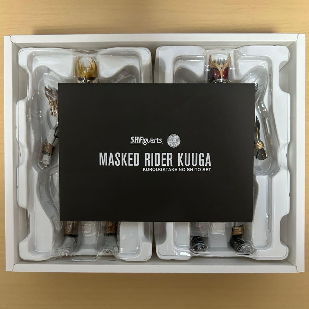 S.H.Figuarts（真骨彫製法）仮面ライダークウガ 九郎ヶ岳の死闘セット