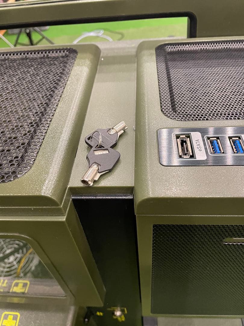 【ジャンク】Thermaltake Level 10 GT Battle Ed