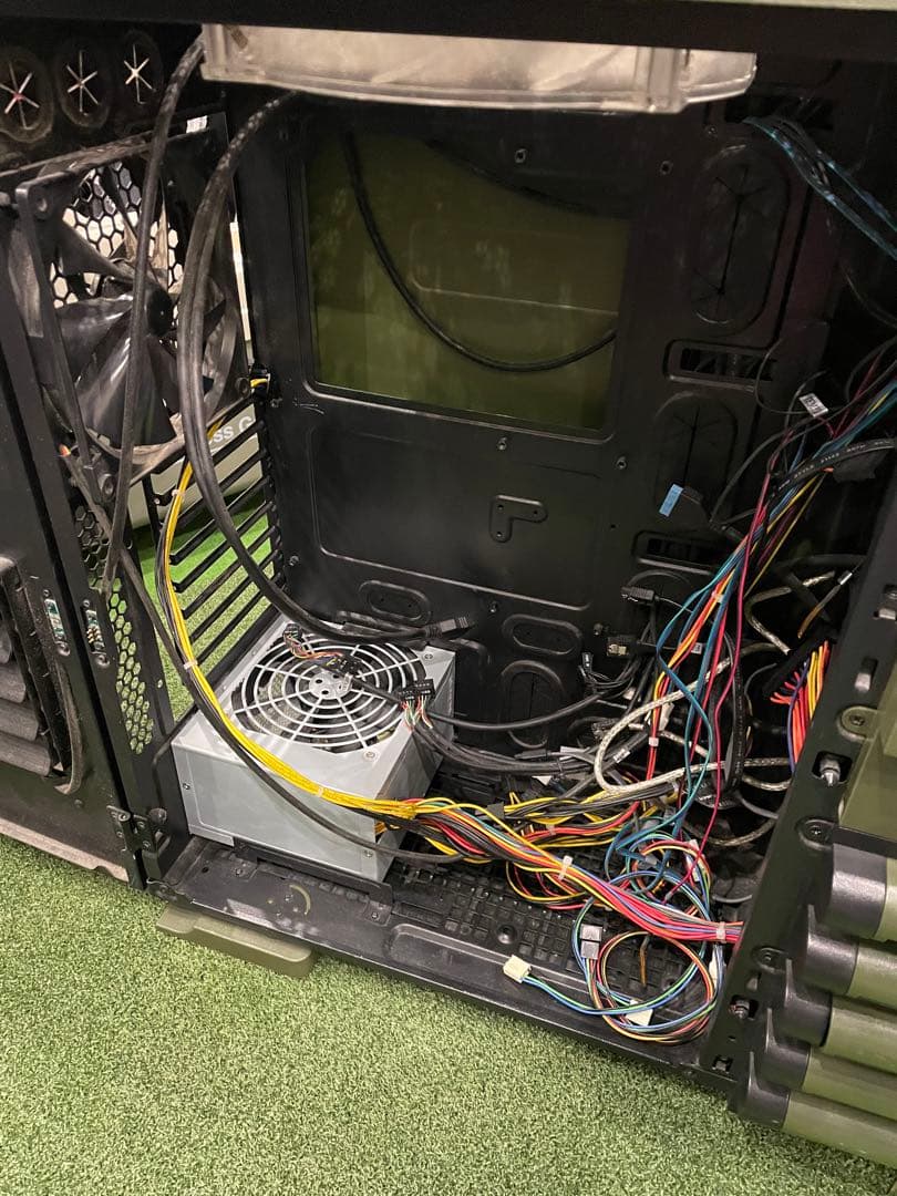 【ジャンク】Thermaltake Level 10 GT Battle Ed