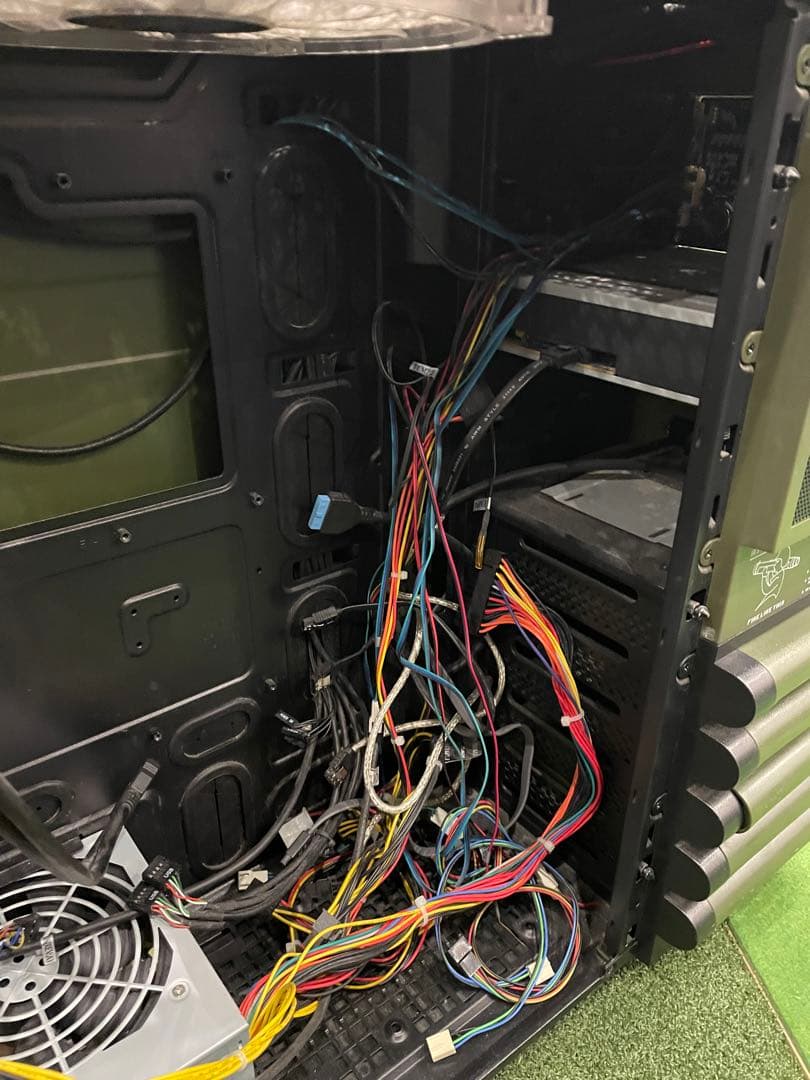 【ジャンク】Thermaltake Level 10 GT Battle Ed