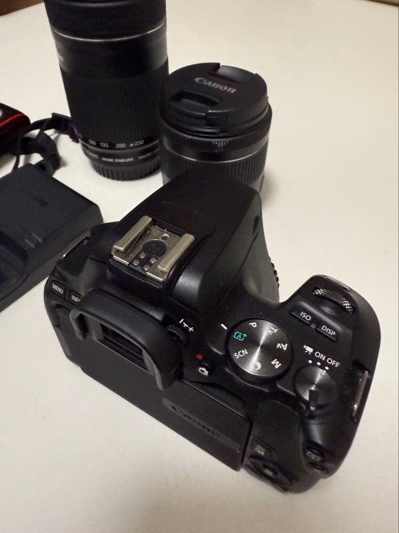 canon EOS kiss10x 一眼レフカメラ　カメラ　ダブルレンズキット