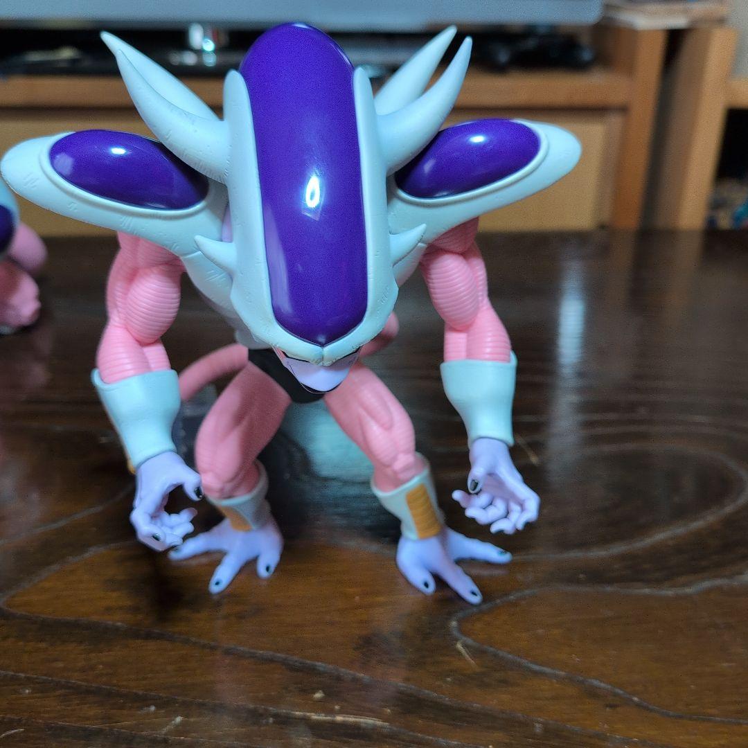 一番くじ ドラゴンボール　 フリーザ フィギュア 15cm PVC製
