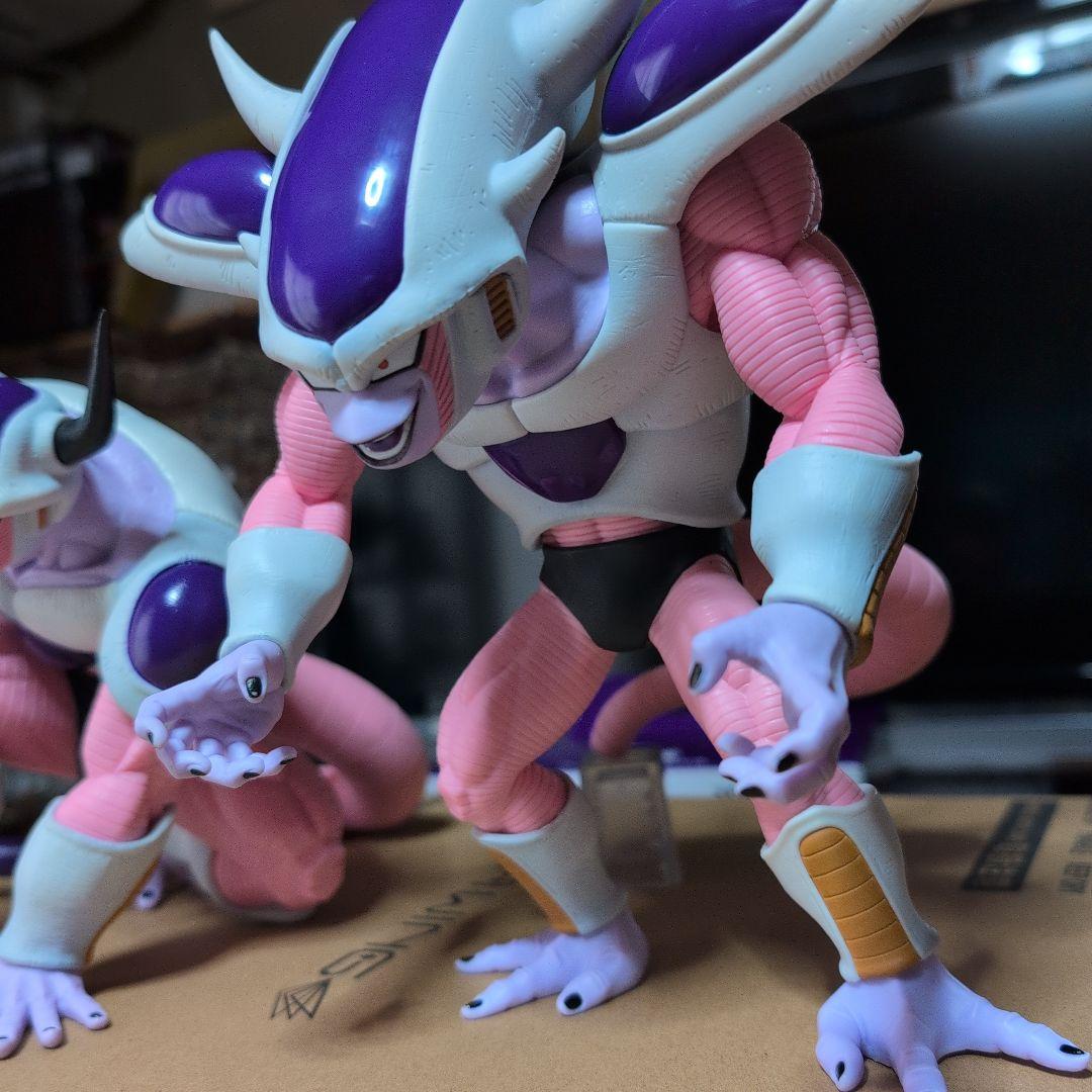 一番くじ ドラゴンボール　 フリーザ フィギュア 15cm PVC製