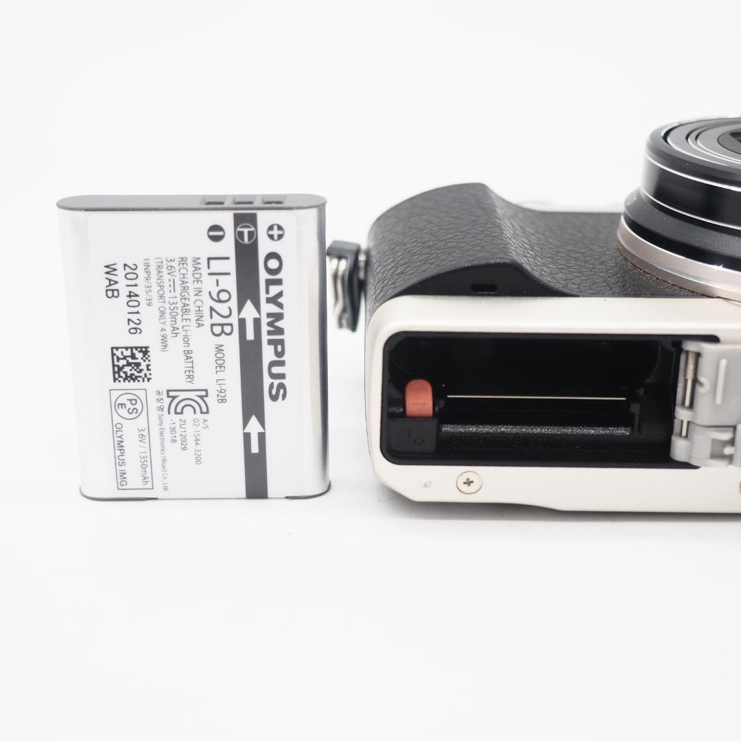 OLYMPUS デジタルカメラ STYLUS SH-1 シルバー