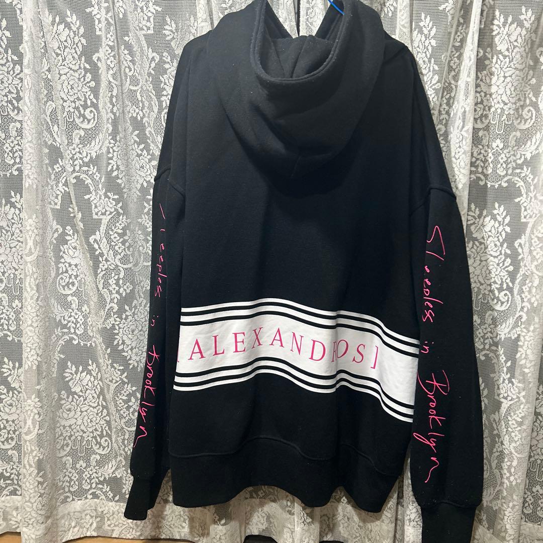 ロックバンド［Alexandros] ツアーグッズ　パーカー