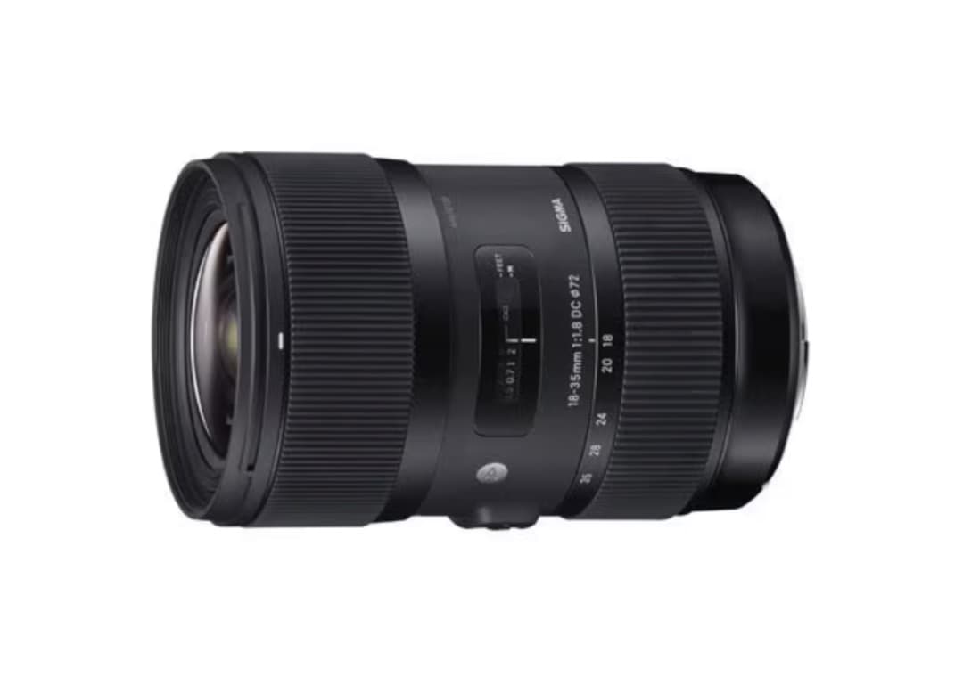 SIGMA ART　18-35mm F1.8 DC HSM