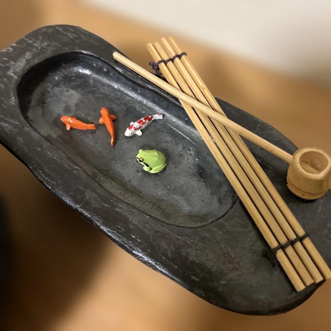 つくばい　水鉢　ミニチュア　カエル　鯉　亀　蟹　釣り人　ミニチュア