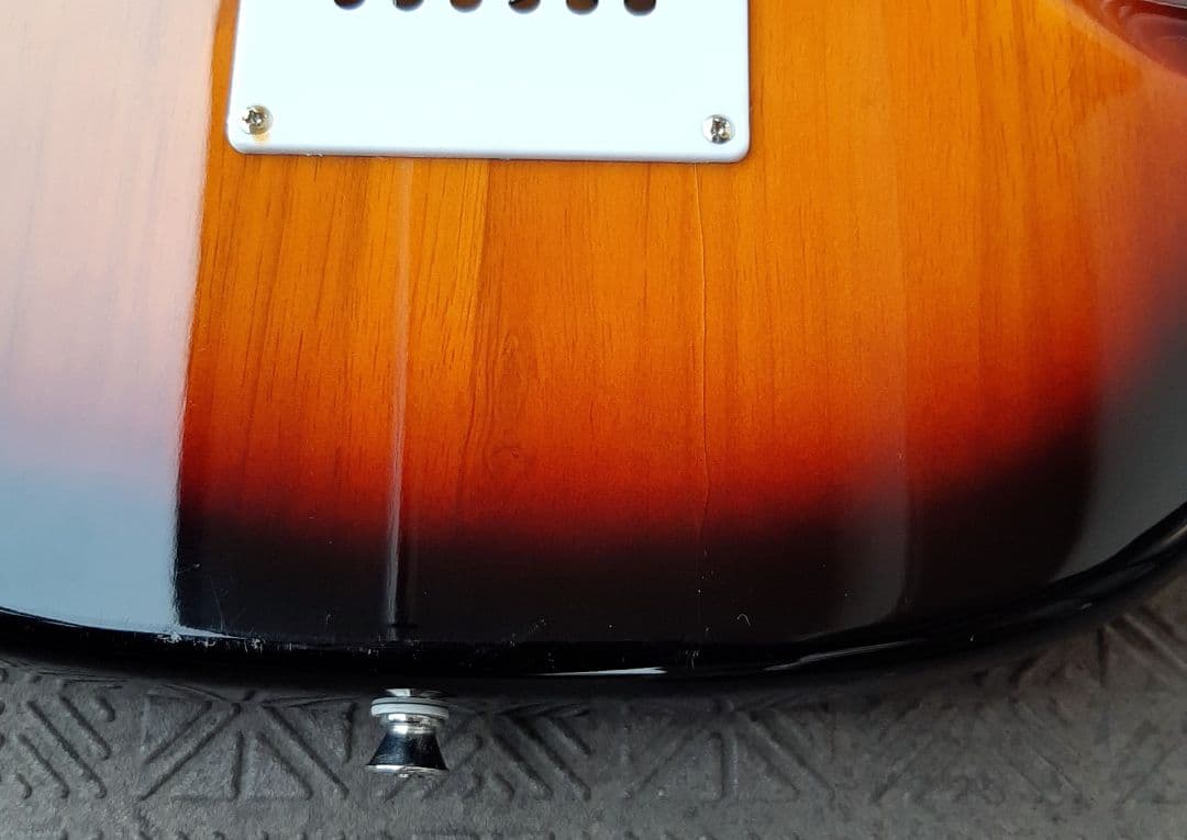 SELDER セルダー ストラトキャスター サンバースト エレキギター