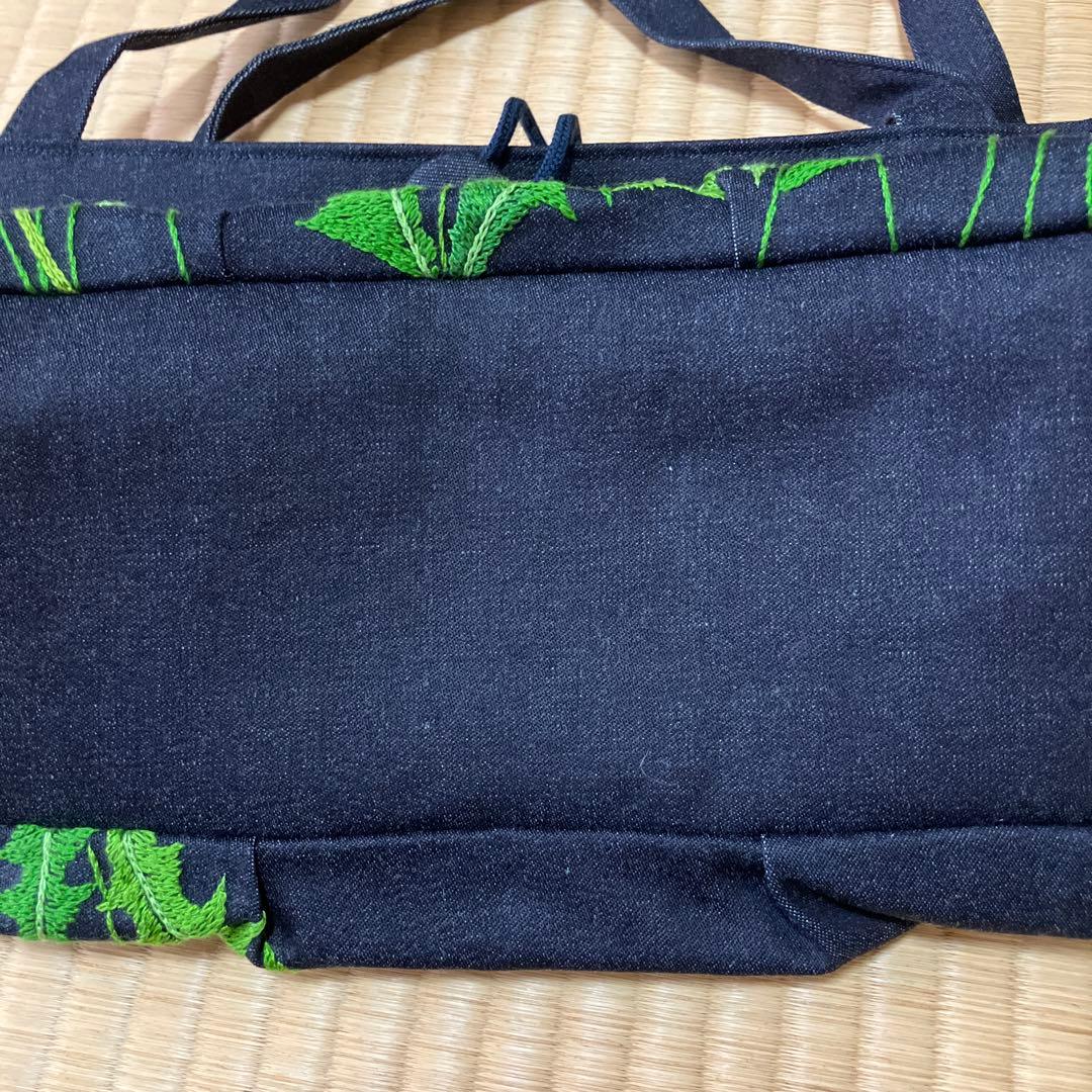 【未使用】ハンドメイドたんぽぽと野の花の刺繍かばん