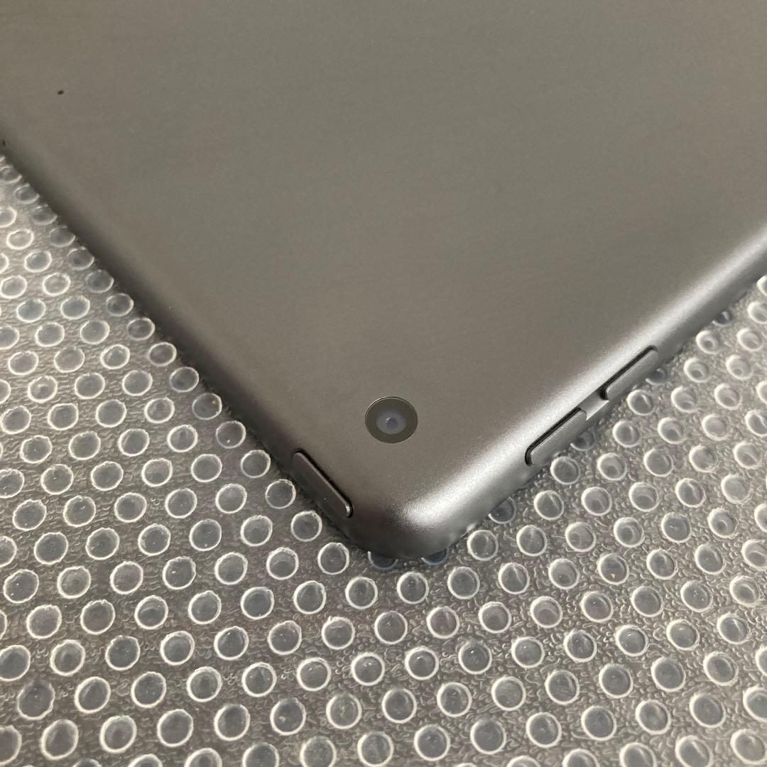 3235【早い者勝ち】電池良好☆iPad7 第7世代 32GB WIFIモデル☆