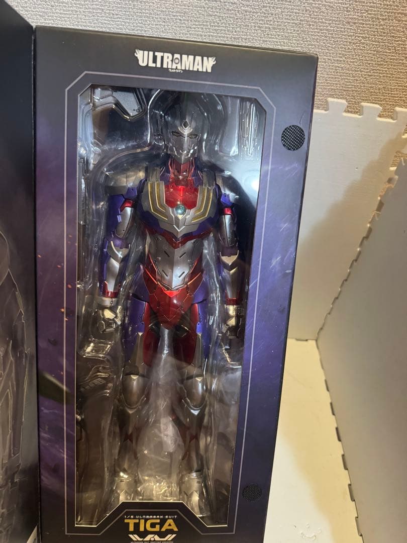ウルトラマンティガ 1/6 フィギュア