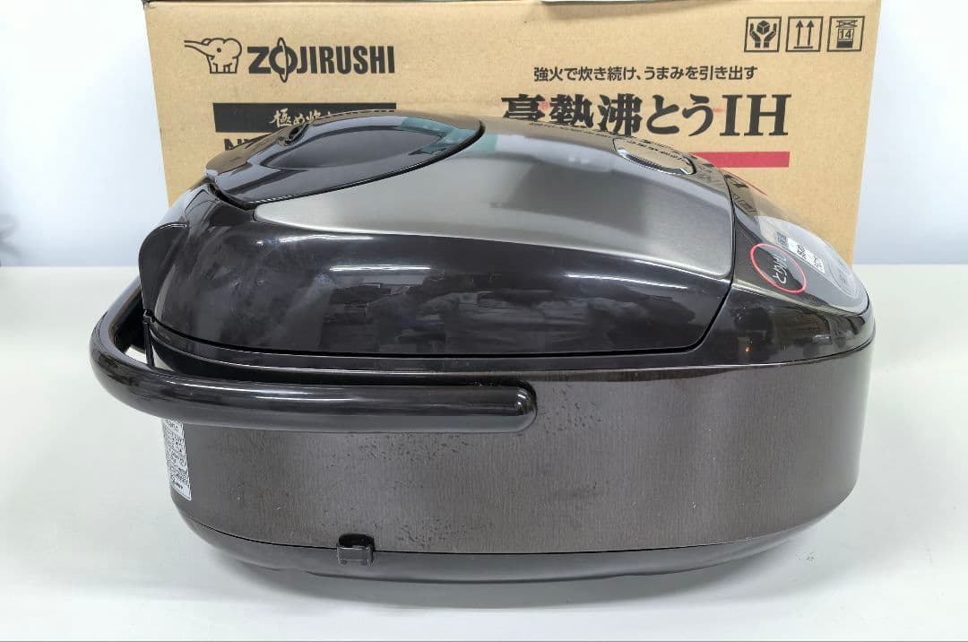 象印 IH炊飯器 NW-VA10-TA 炊飯器　2020年製