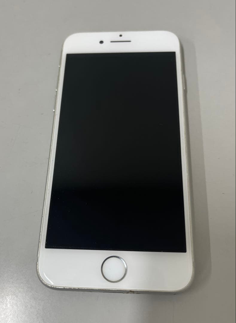 美品　Apple iPhone 7シルバー 本体