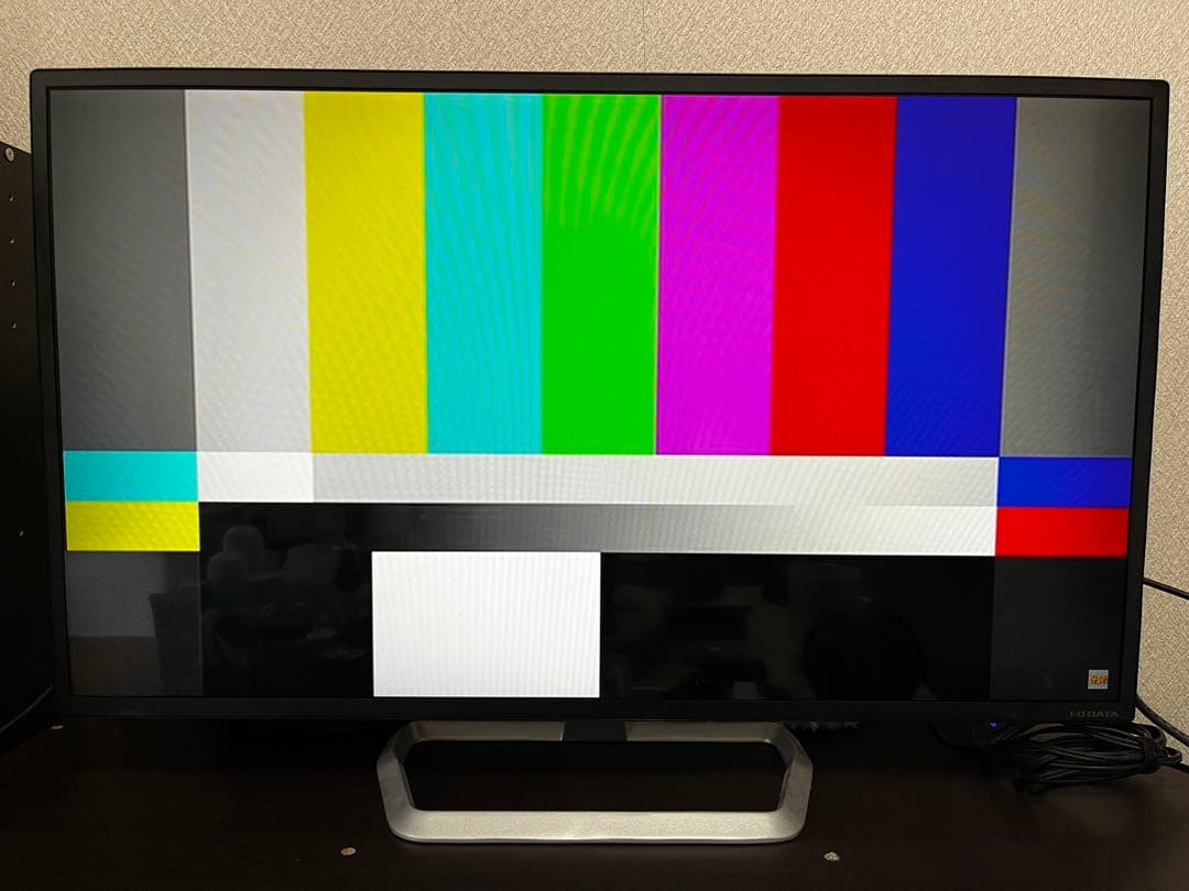 I-O DATA 31.5インチ　モニター 本体　EX-LD321DB