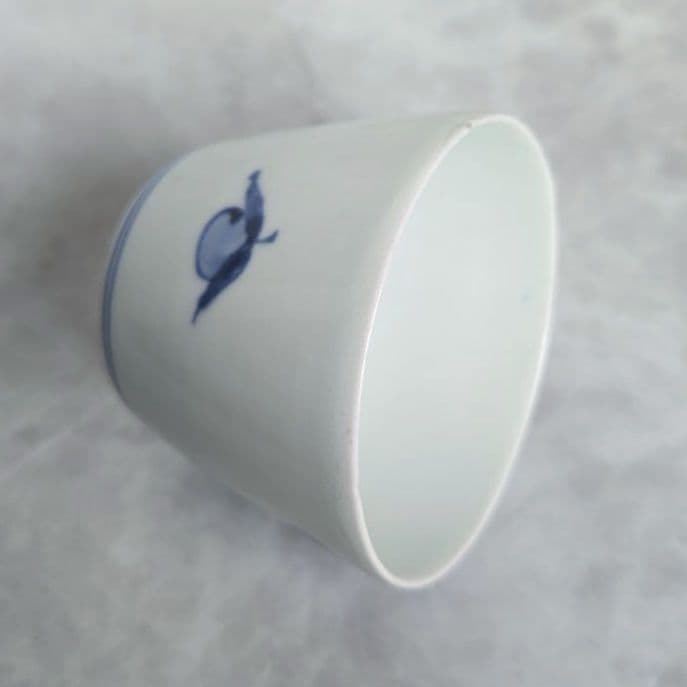 古伊万里　染付　猪口　向付　ほおずき　アンティーク　骨董　覗き　江戸時代