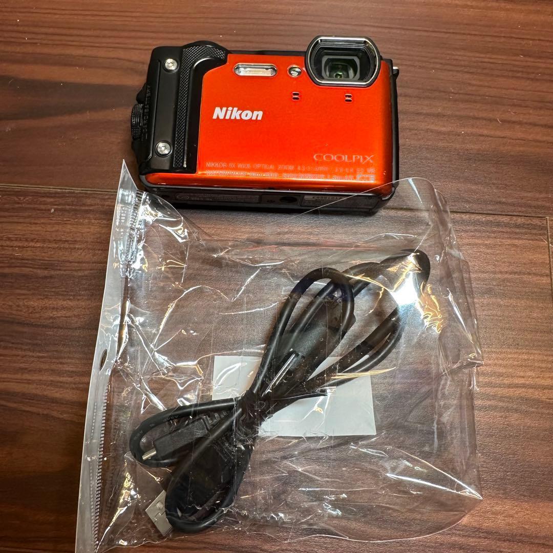 Nikon COOLPIX W300 デジカメ ほぼ新品 5318