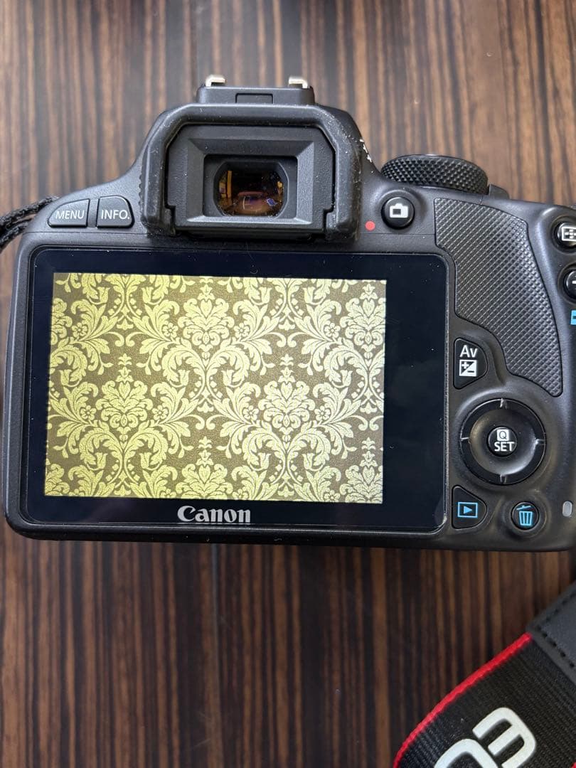 Canon EOS Kiss X7 レンズ3本セット　 80-300レンズ付き