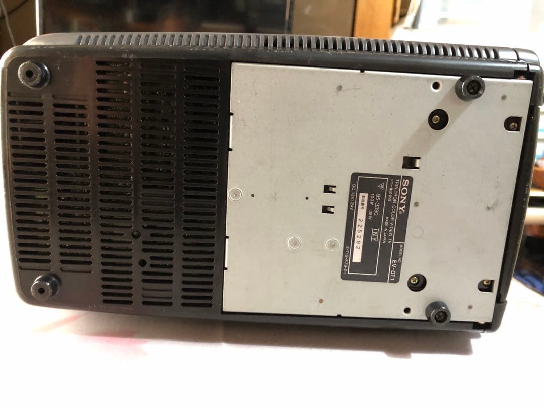 小型SONY video 8 COMBO ビデオ8一体型テレビ