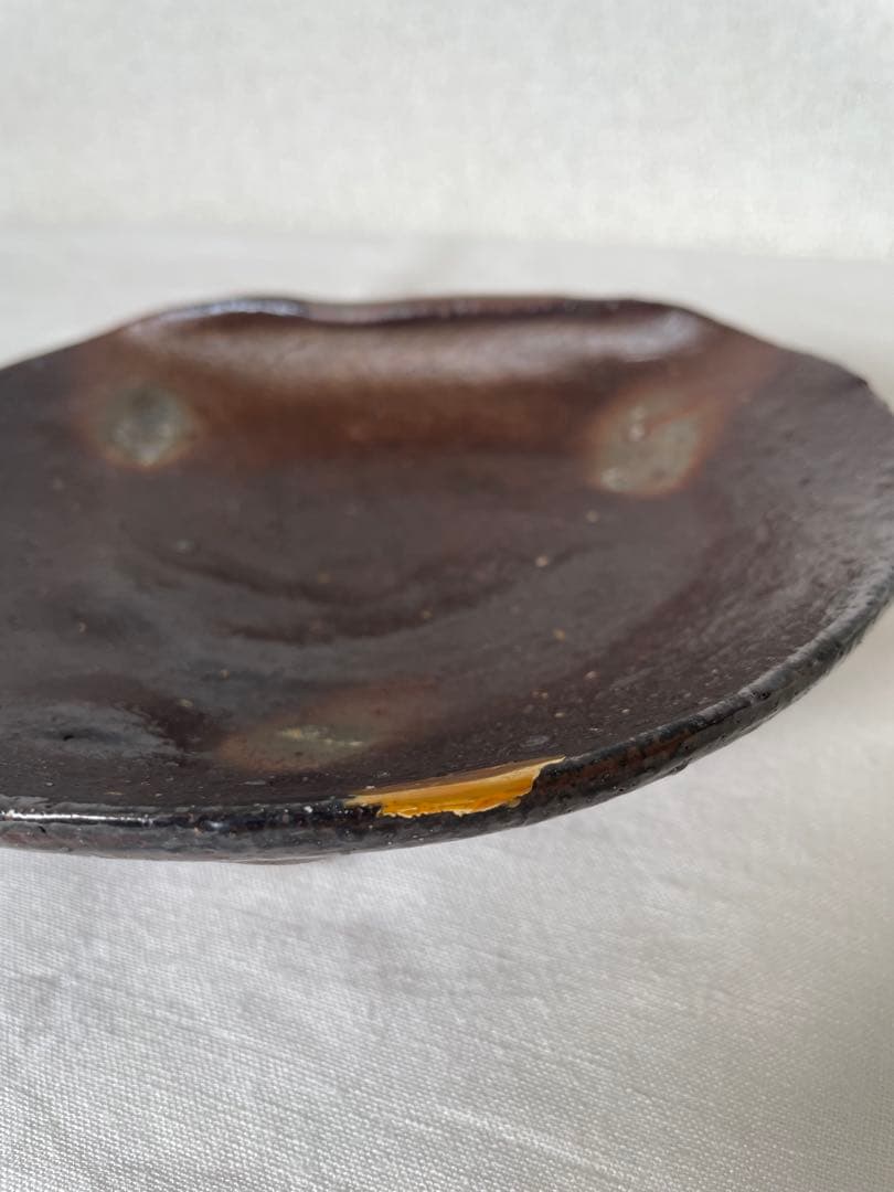 國吉清尚 作　焼締 脚付向付 金継ぎあり