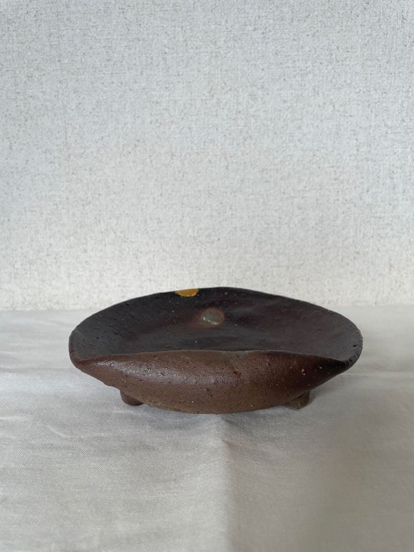 國吉清尚 作　焼締 脚付向付 金継ぎあり