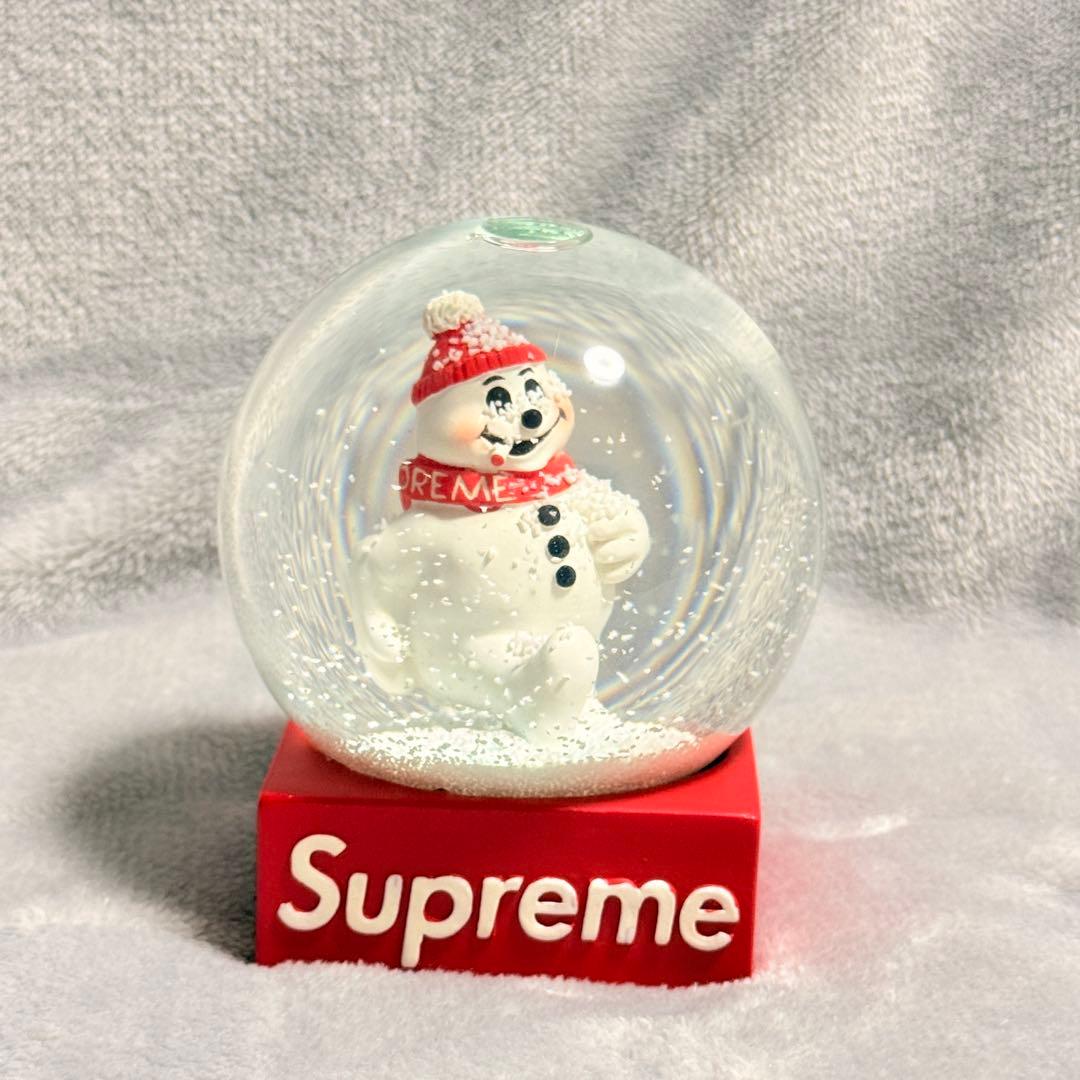 Supreme スノーマン スノードーム man globe