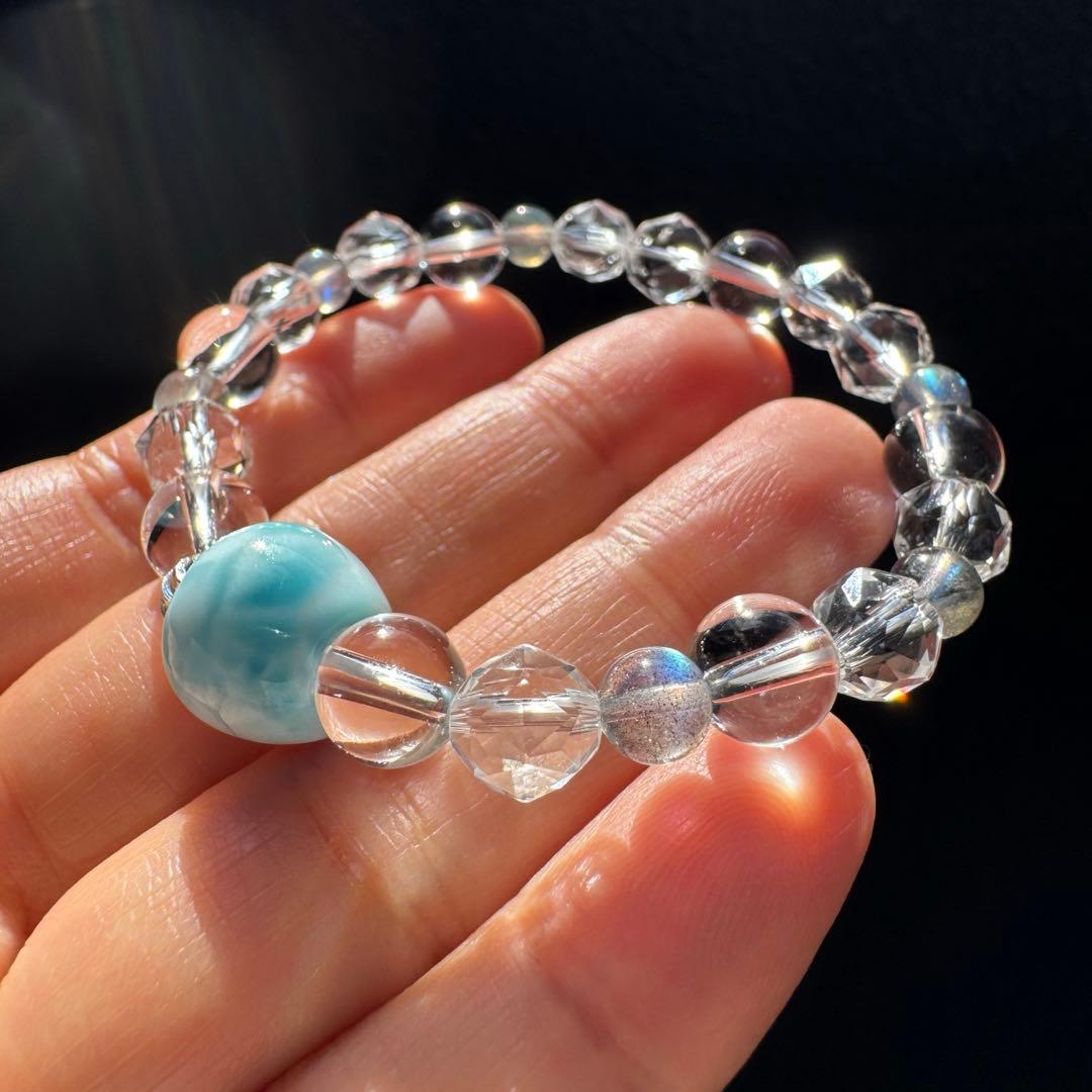 青リンゴラリマーと最高級ラブラドライトのデザインブレスレット