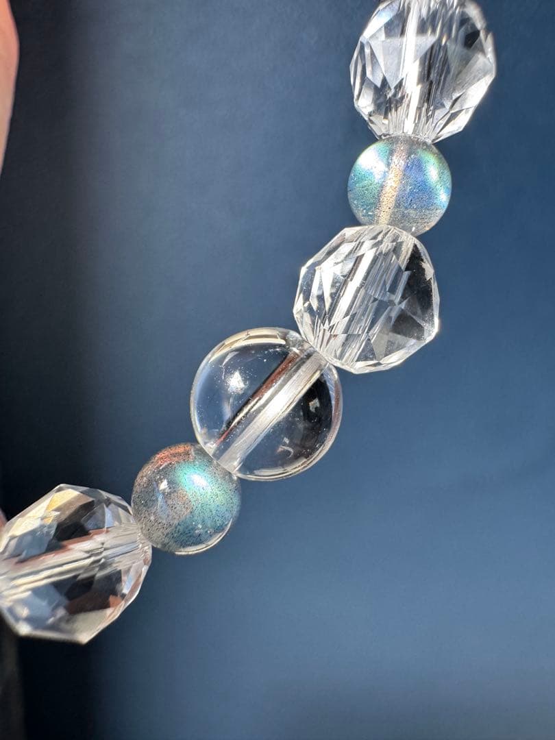 青リンゴラリマーと最高級ラブラドライトのデザインブレスレット