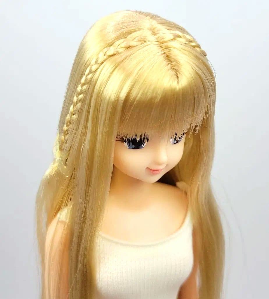 ■リカちゃんCLUB67【マリーン】サイド細い三つ編み　ジェニー フレンド