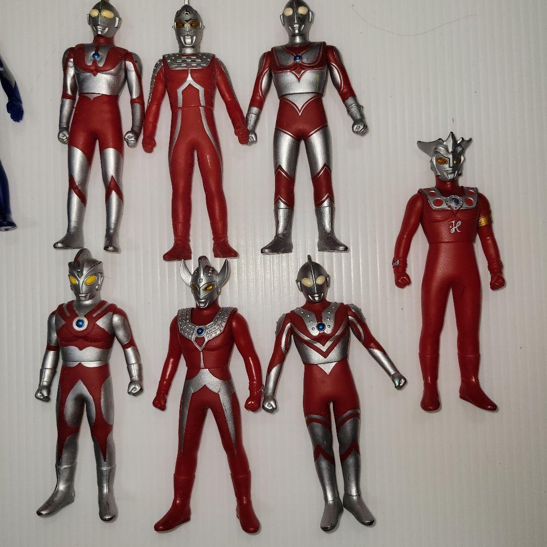 ウルトラマンギンガ　怪獣フィギュア7体　DXギンガスパーク ウルトラマン19個