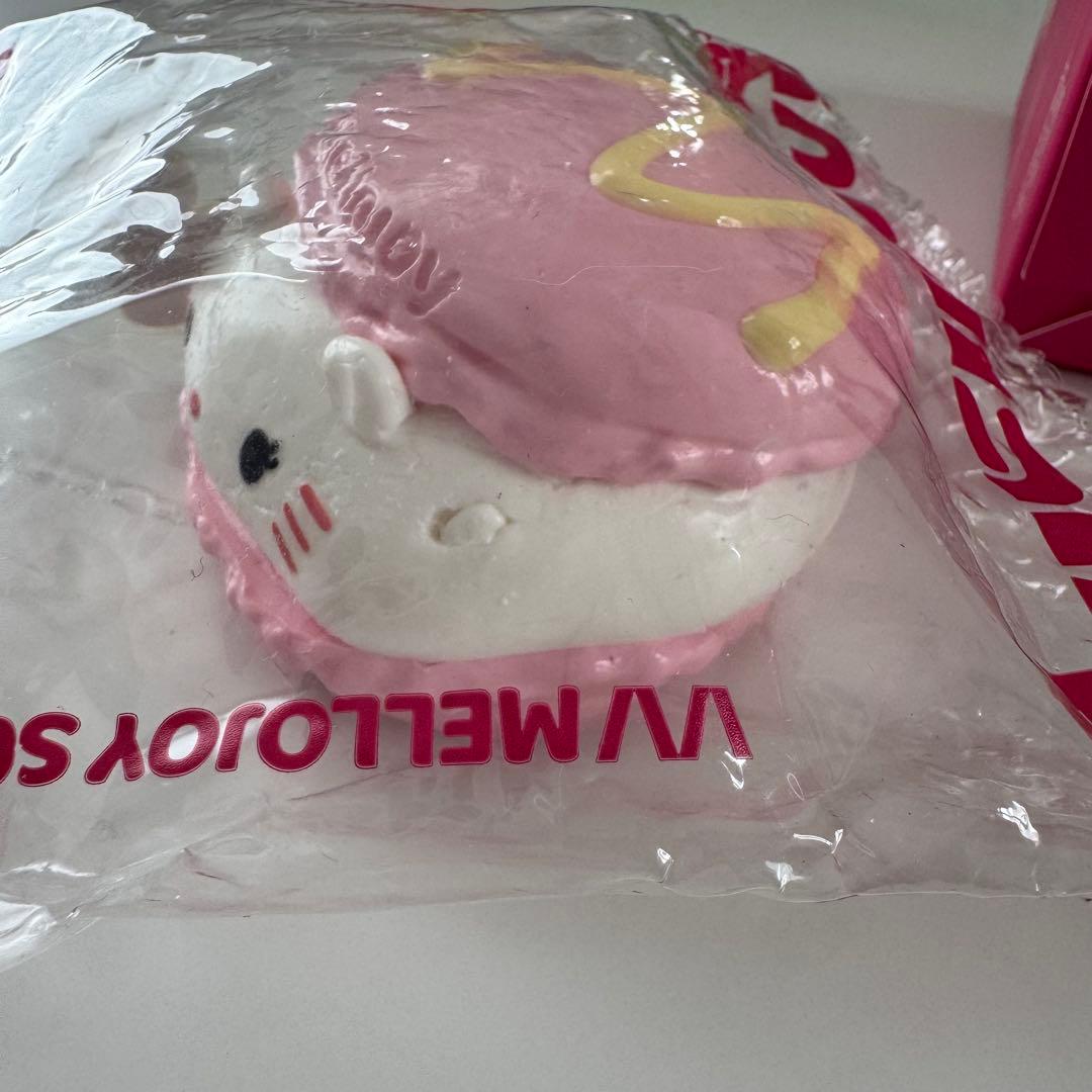 mellojoy メロジョイ　贅沢スフレ　猫爪　にゃんこマカロン　レアセット