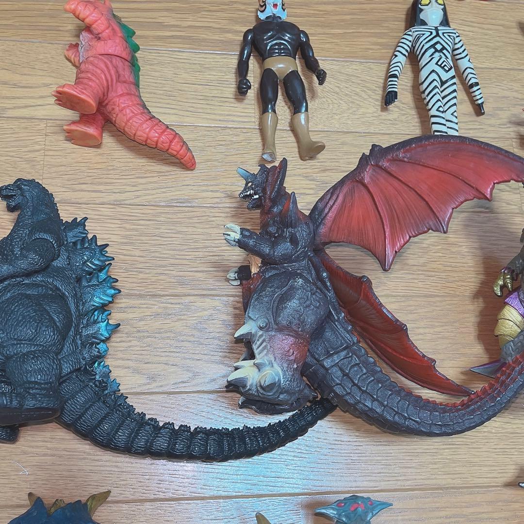 激レア　ウルトラマン　ゴジラ　ウルトラ怪獣ソフビ　フィギュア　まとめ売り