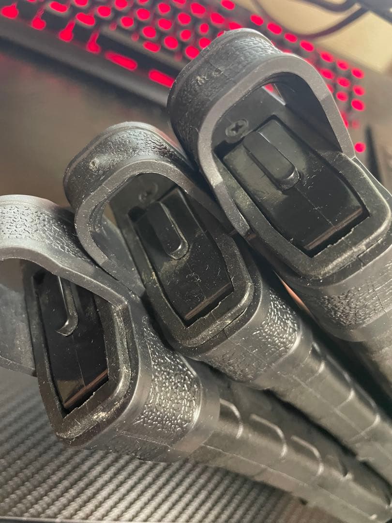 東京マルイ次世代電動ガン用 MAGPUL PMAG 3本