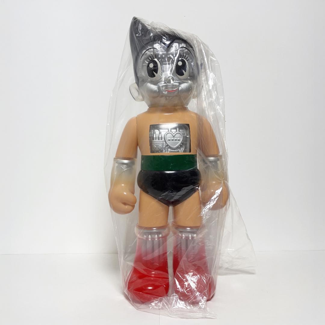 新品・未使用『Big Scale 鉄腕アトムinside Mecha Ver.』