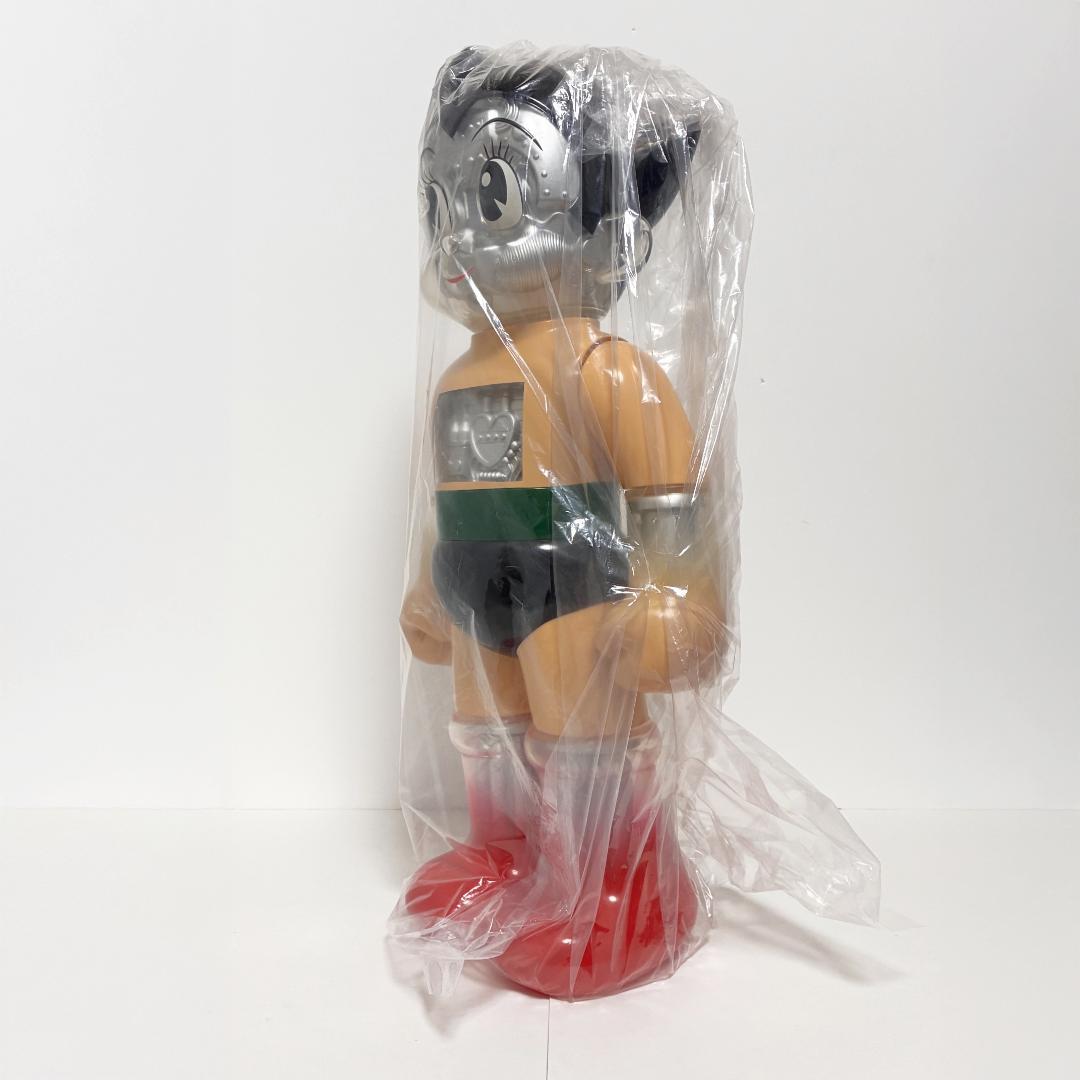 新品・未使用『Big Scale 鉄腕アトムinside Mecha Ver.』