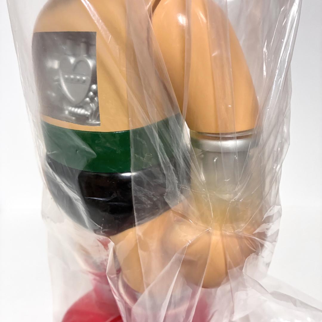 新品・未使用『Big Scale 鉄腕アトムinside Mecha Ver.』