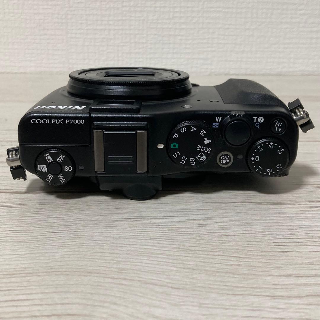 ■ 極美品 ■ ニコン Nikon COOLPIX P7000 ≪元箱付属≫人気