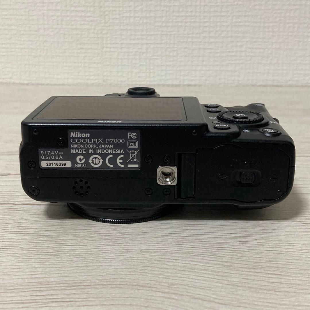 ■ 極美品 ■ ニコン Nikon COOLPIX P7000 ≪元箱付属≫人気