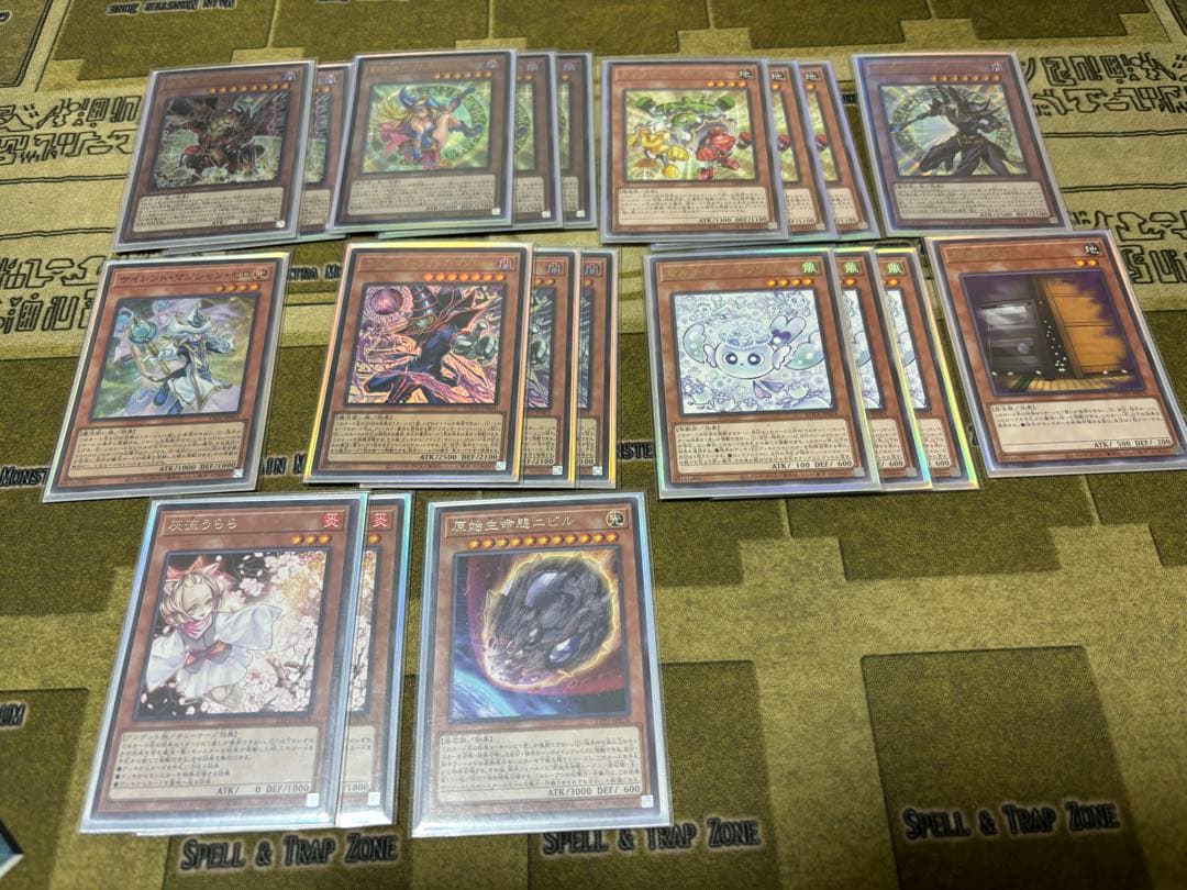 光の黄金櫃デッキ　スリーブ付き