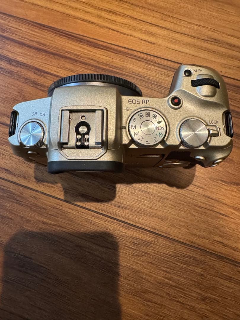 【週末値下げ】Canon EOS RP GOLD数量限定仕様